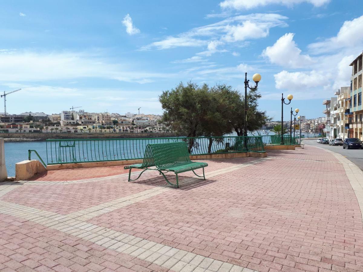 Ocean View, Apartment 1 Marsaskala Exterior foto